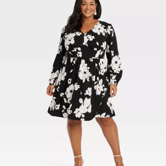 Ava & Viv Dresses & Skirts - Women's Ava and Liv Soft, Long Sleeve Corset Dress - Black & White - Siz…